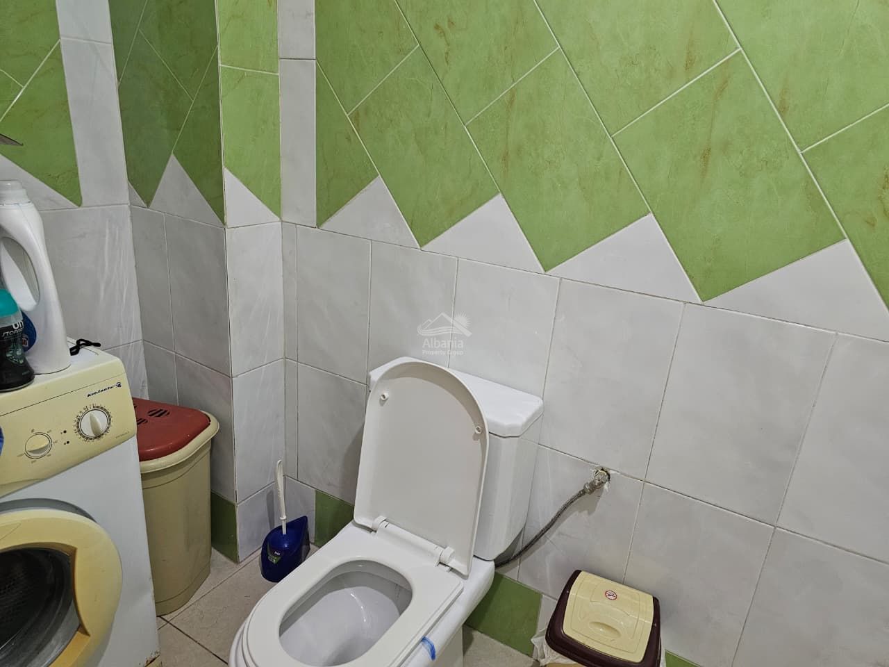 5 Rruga Transballkanike, Vlore 9401